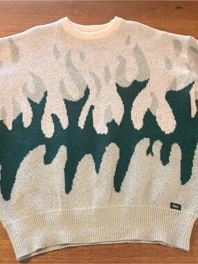 Cream Crewneck Sweater with Dark Green Flame Motif